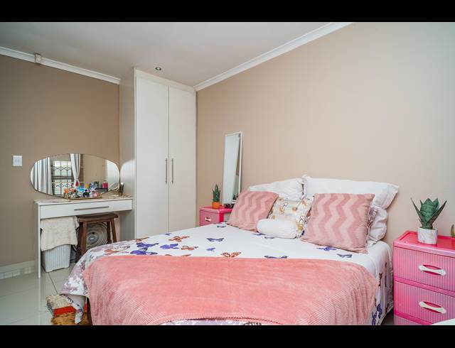3 BEDROOM HOUSE TO LET IN RESERVOIR HILLS